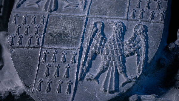 Cathédrale de Lausanne, documentaire sur la Portail Montfalcon. Production de documentaires et films culturels pour les musées. Noxediem, production audiovisuelle, Sébastien Reichenbach